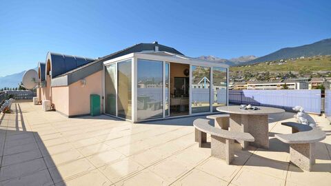 Attic flat CH-1950 Sion