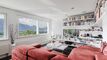 Elegante Villa Moderna con Vista Mozzafiato sul Lago Maggiore