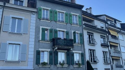 Appartement de 3 pièces au 4ème étage - Villeneuve - Quai Grand-Rives