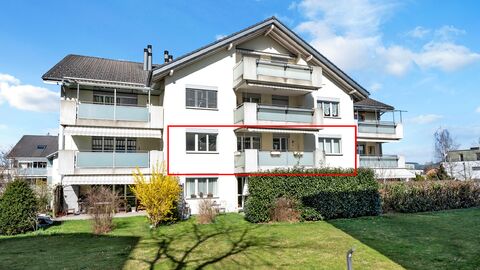Altersgerechte und helle 3.5- Zimmer Wohnung an zentraler Lage