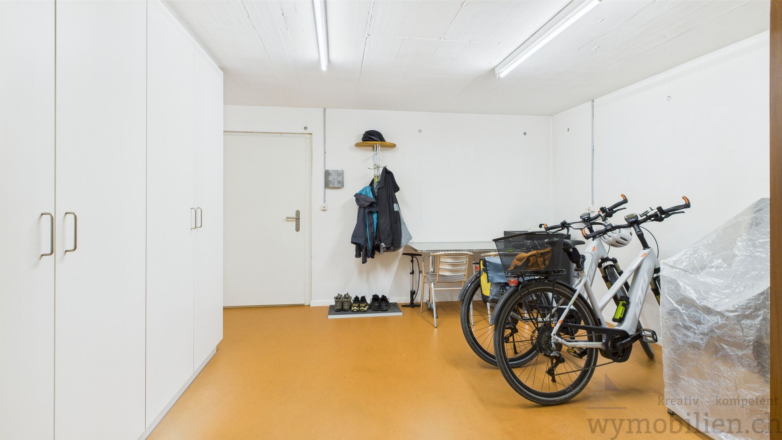 Hobbyraum (Bodenheizung) 