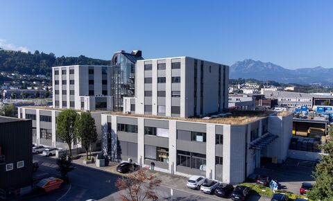 Hochwertig ausgebaute Bürofläche von 159 m² an zentraler Lage