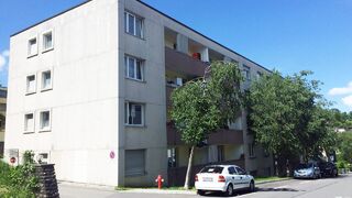 APPARTEMENT DE 2½ PIECES
PROCHE DE TOUTES COMMODITES