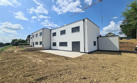 Semi-detached villa of 5.5 rooms on 155 m²