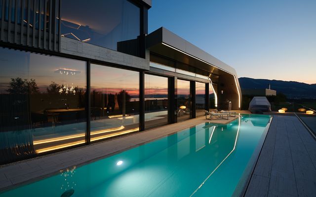 Exclusive luxury villa overlooking Lake Zurich