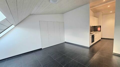 Attic flat CH-1400 Yverdon-les-Bains, quai de la thièle 15