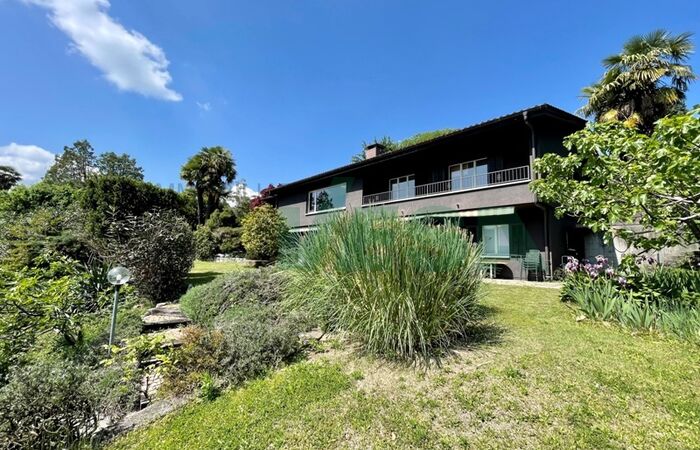 Cozy villa with fantastic panoramic views, in quiet and exclusive area