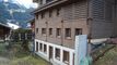 Elegance et raffinement pour ce chalet du XIXe partiellement rénové.