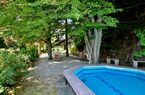 Stately villa in panoramic position and with much privacy