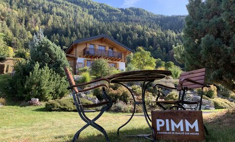 Chalet
dans les Alpes valaisannes