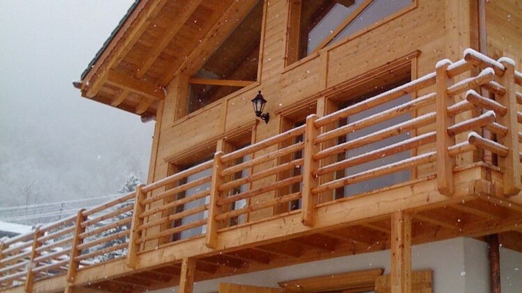 Joli chalet avec vue imprenable à Sornard, Nendaz !