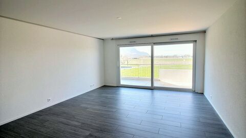 SPACIEUX ET LUMINEUX APPARTEMENT MODERNE 2,5 PIÈCES AVEC GRAND BALCON
