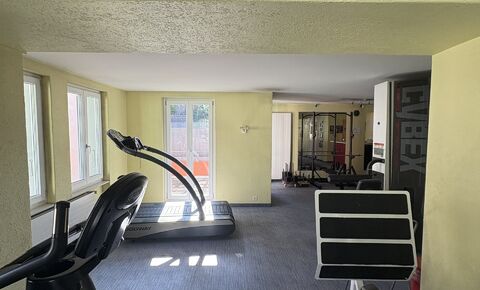 Office CH-1618 Châtel-St-Denis, Grand-Rue 10