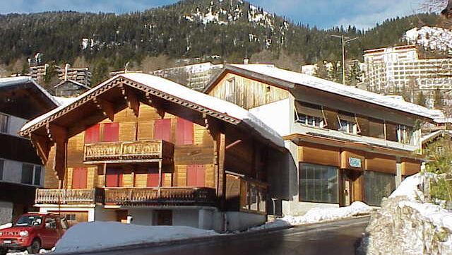 VENDU Complexe avec chalet de 1757 – Habitation – Commerce