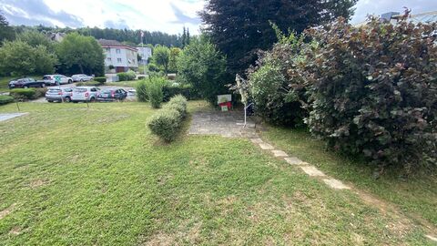 Appartement de 2,5 pièces avec balcon et une très belle vue.