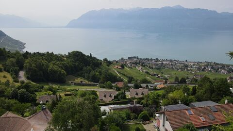 TERRAIN VIDE AVEC PERMIS DE CONSTRUIRE EN FORCE