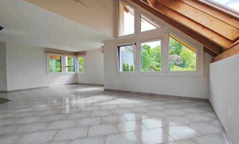 Bevorzugte, ruhige Wohnlage  mit Weitblick - 2 Terrassen!