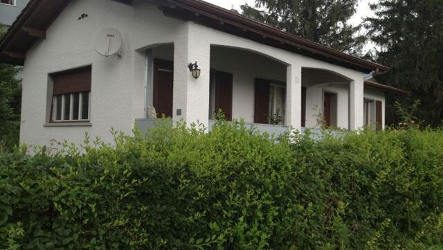 Réservée : A Bex : villa individuelle avec parcelle arborisée Réservée : A Bex : villa individuelle avec parcelle arborisée