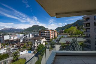 Bright apartment with panoramic view