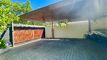 Maison de plain-pied, piscine, cachet, 5 ch et beau jardin