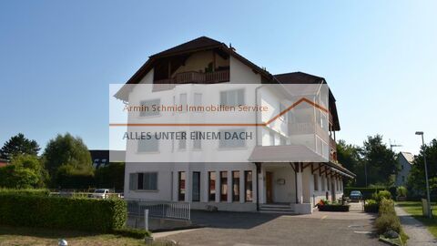 Grosse 4 1/2-Zimmer-Wohnung mit Balkon