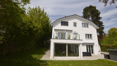 Lausanne - Belle Maison Renovée, Calme, 7 Chambres, Jardin, Parking