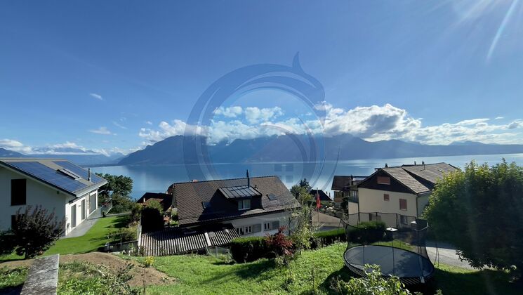 CHARMANTE MAISON INDIVIDUELLE À CHEXBRES AVEC VUE PANORAMIQUE SUR LAC