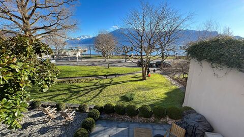 MAGNIFIQUE APPARTEMENT DE 1 PIÈCE AVEC TERRASSE ET VUE SUR LE LAC
