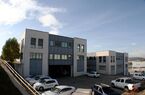 Lumineuse surface administrative 
open space d'env. 140 m²