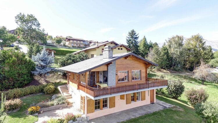 Chalet très bien entretenu sur une superbe parcelle à Sornard (Nendaz)