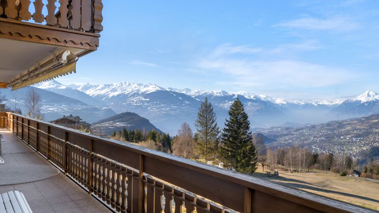 OPPORTUNITE! Magnifique 6,5 pièces avec vue imprenable : Crans-Ouest