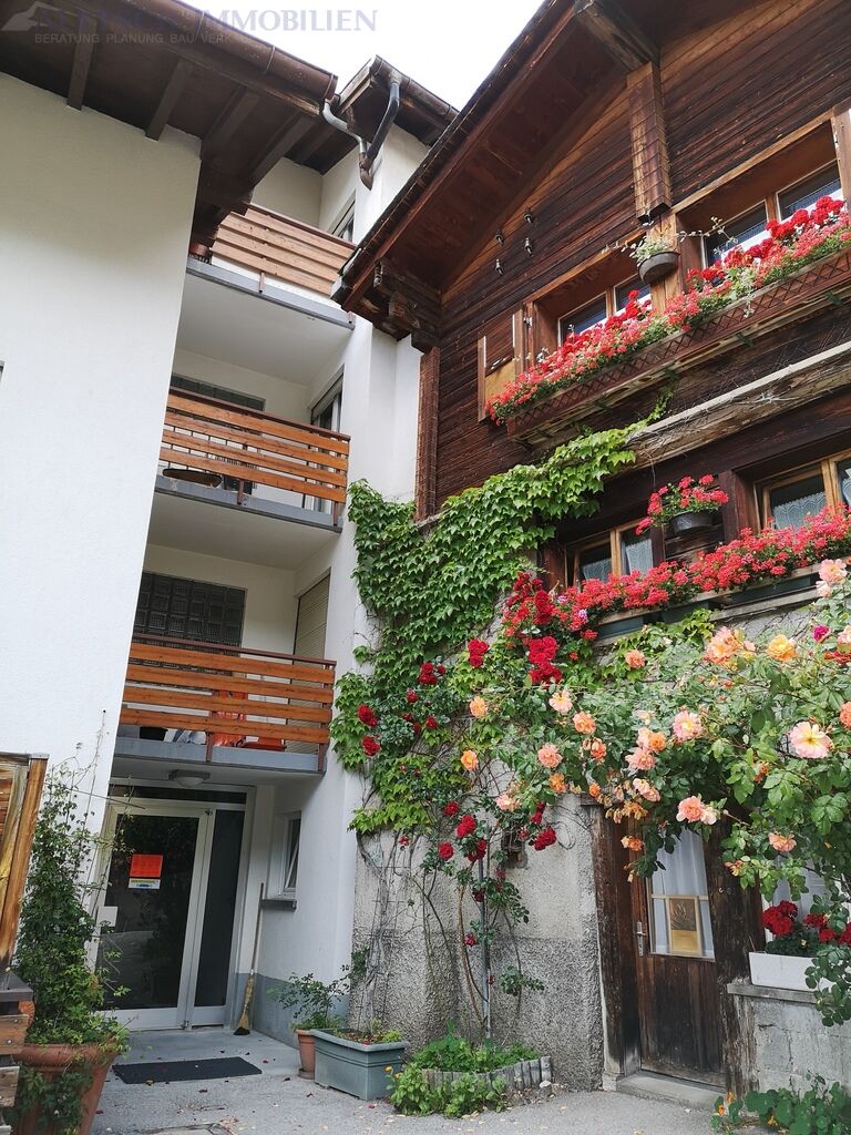 Eingangsbereich Sommer