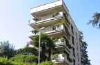 Elegant and bright 6.5-room duplex apartment in exclusive area