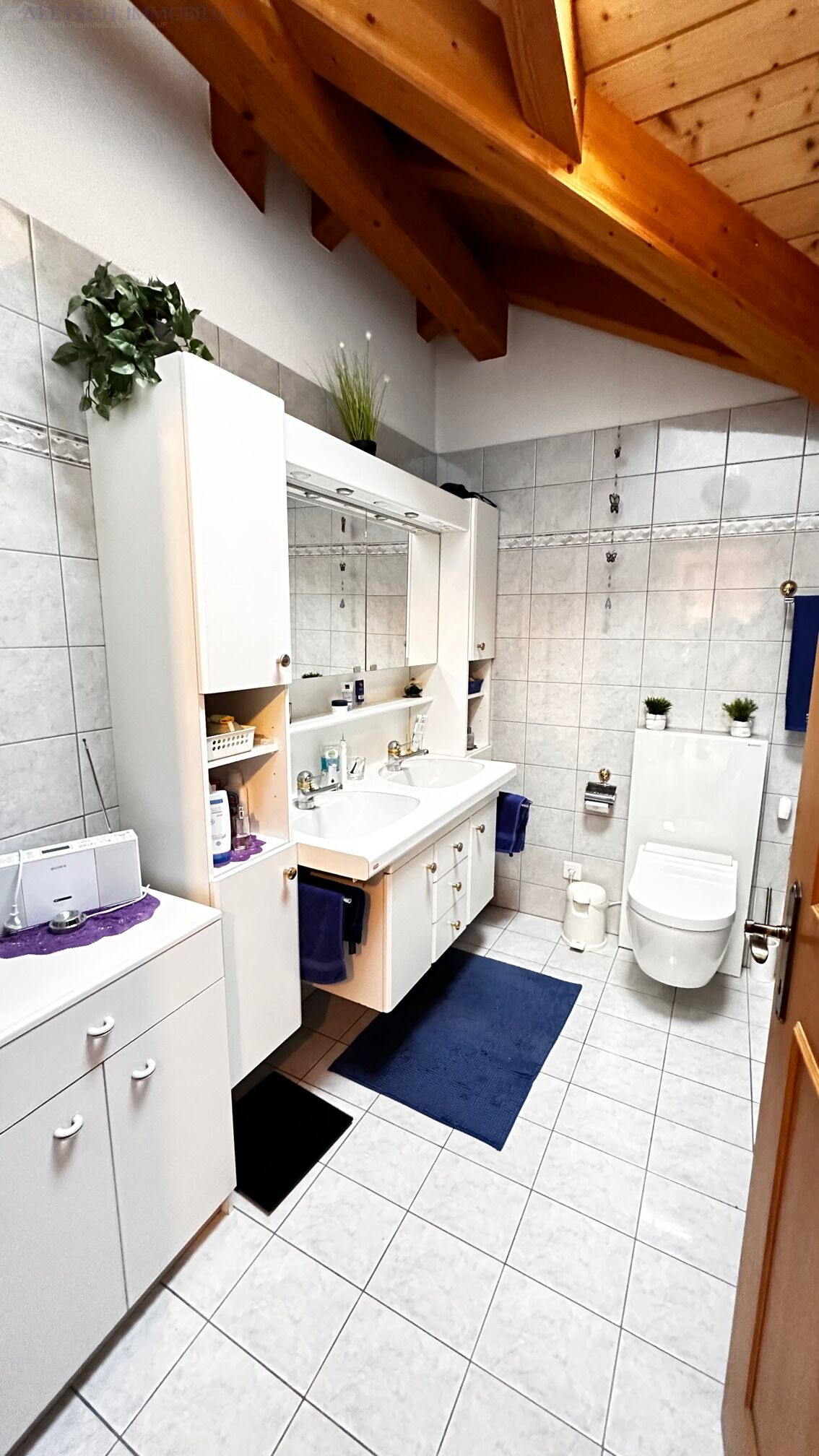 Bad/Dusche DG