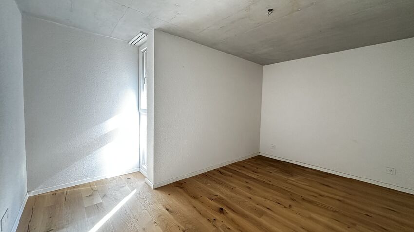 Apartment front & rear view