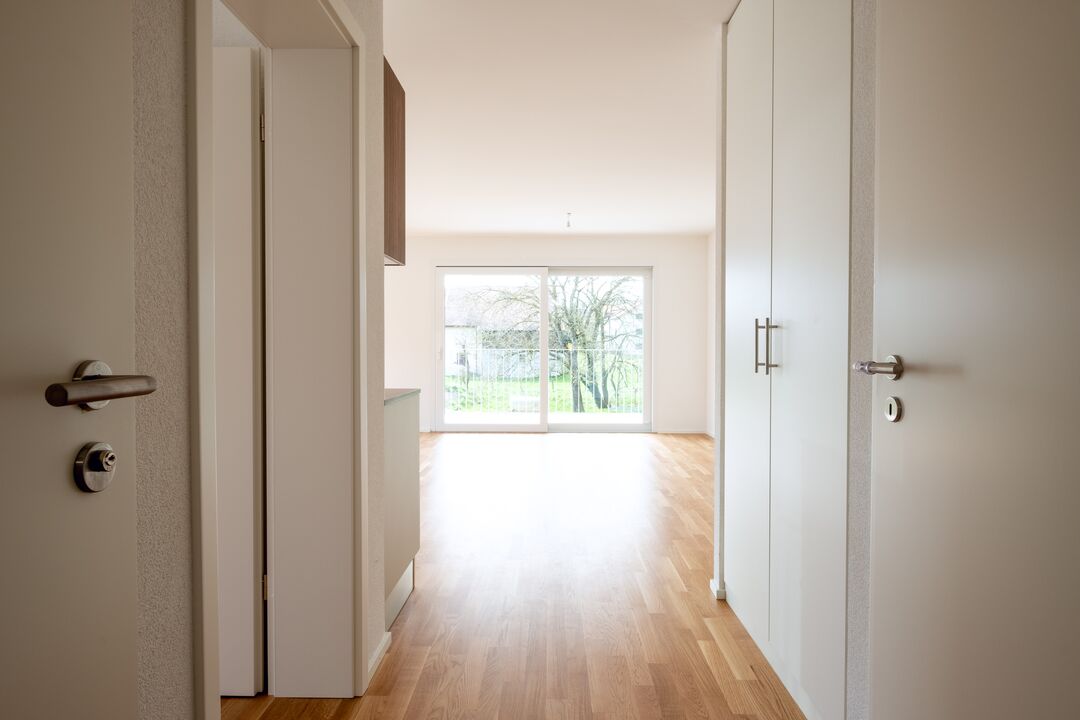 Construction d'un petit immeuble au style villageois avec 6 appartements : l'intérieur.