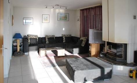 Charmante villa mitoyenne de 5,5 pièces
