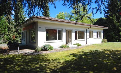 Ruhig gelegenes, charmantes 5.5 Zi.-Einfamilienhaus