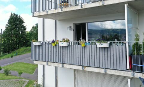 APPARTEMENT AVEC GRANDE TERRASSE