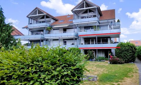 Grosser, gedeckter Balkon - Lift - 2 Nasszonen!