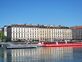 Véritable joyau sur le quai des Bergues