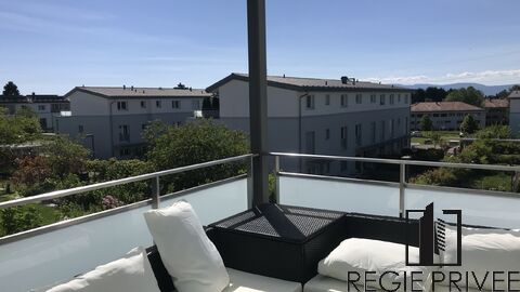 Pour investisseur : lumineux logement avec spacieuse terrasse
