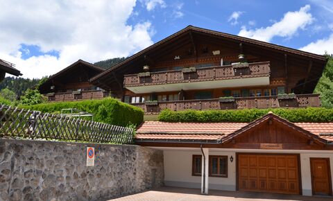 Holiday apartment CH-1659 Rougemont, A 2 minutes à pied du centre du village