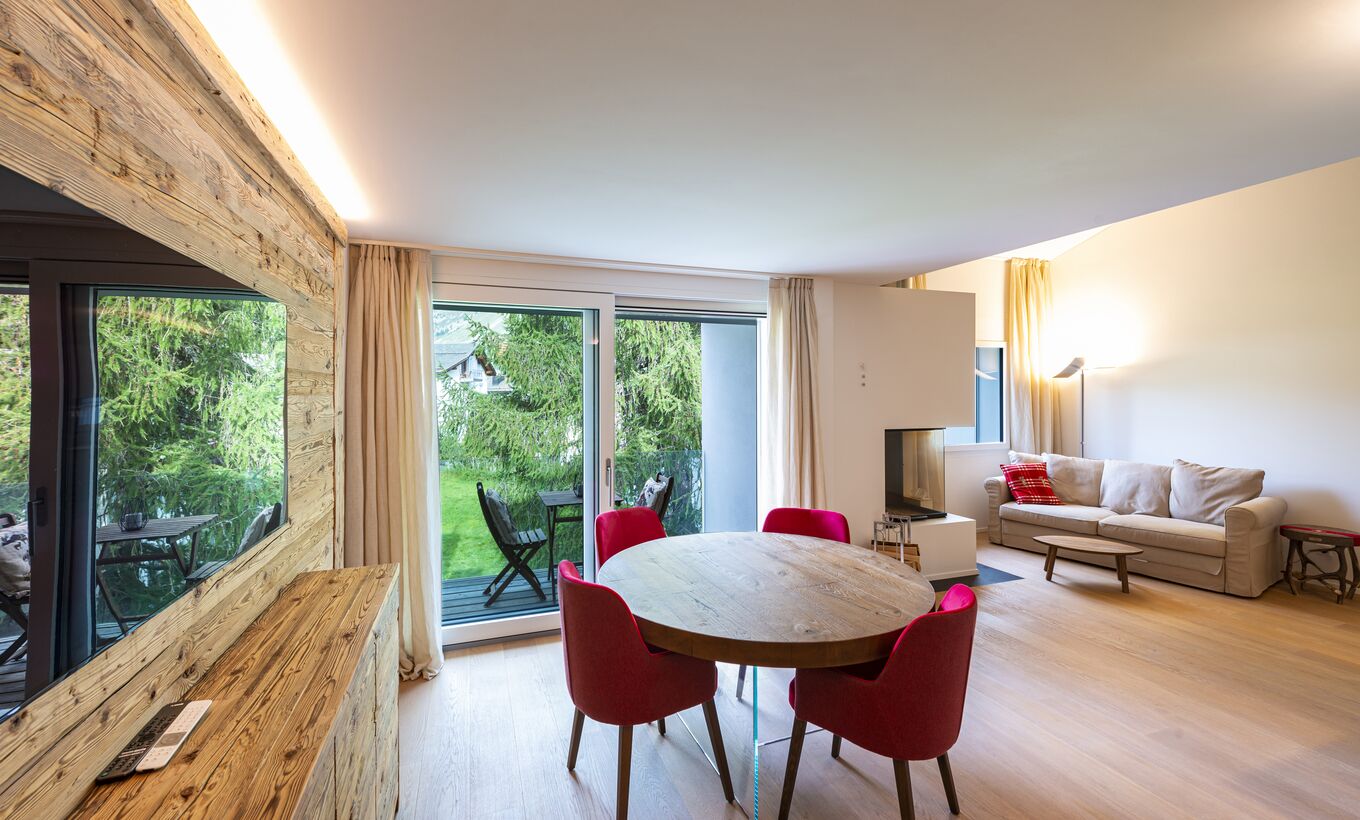 Maisonette - Bright and Modern