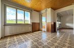 Spacieux appartement 4½ pièces au rez-sup.
dans une petite maison