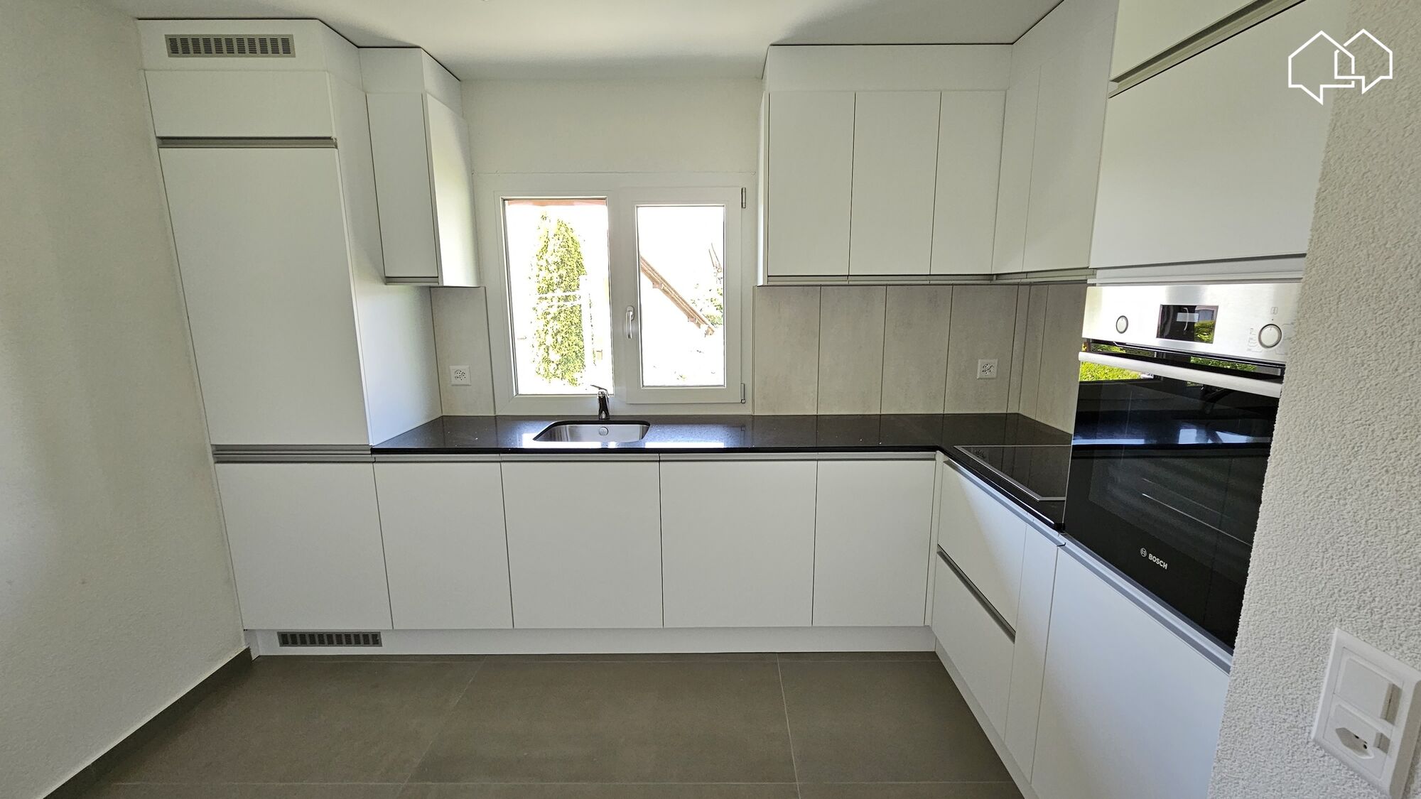 3.5 pièces 2ème étage (immeuble rénové)