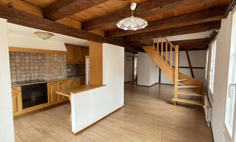 A LOUER À AVENCHES
Appartement de 3.5 pièces en duplex
