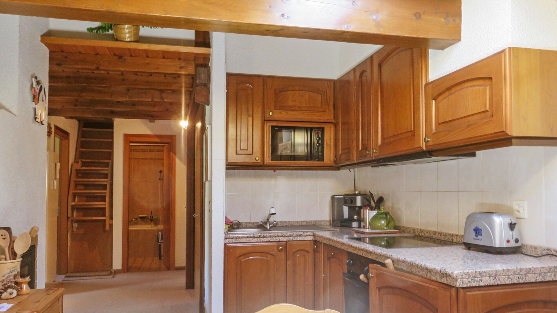 Photo 4