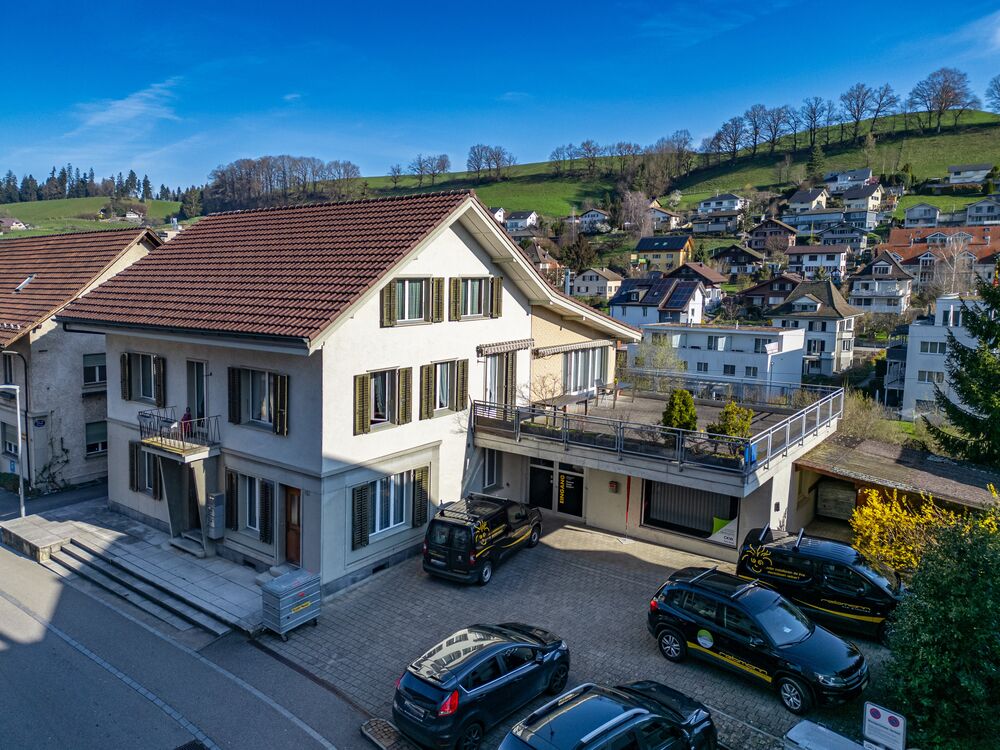 Charmantes Wohn- und Geschäftshaus
