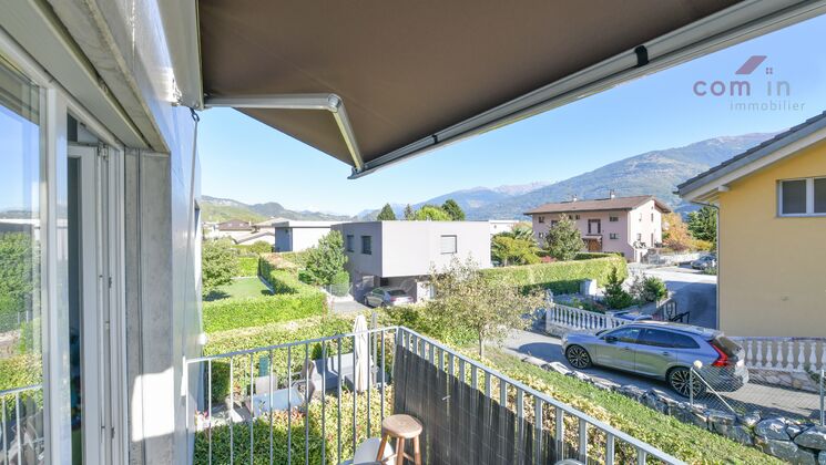 VETROZ, 2,5 pièces
dernier étage, balcon Sud